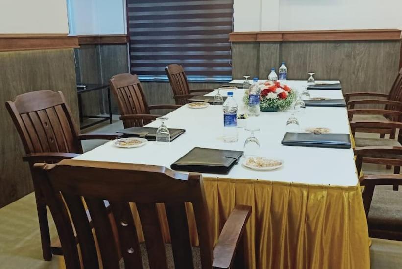 Kallada Mamatha Motels Kunnamkulam المظهر الخارجي الصورة